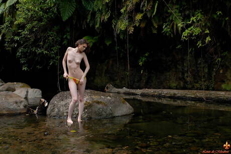 Louis De Mirabert offers xxx pic gallery with Liana xxx gallery 133614