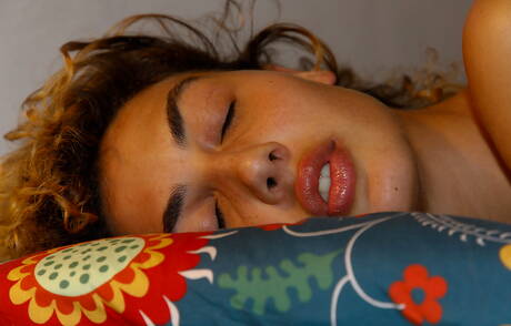 Zishy are pleased to offer you xxx photos featuring Sylvia Belotti demonstrating hot form